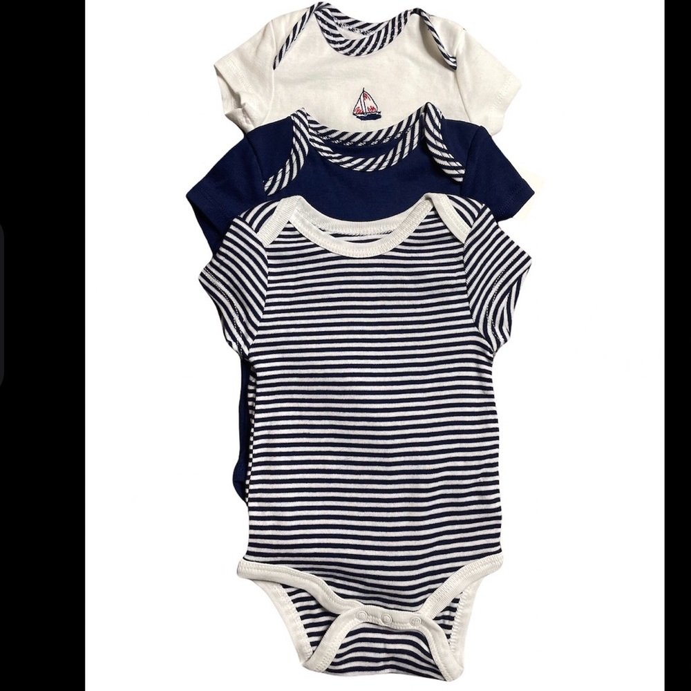 Newborn 3-pack onesies
